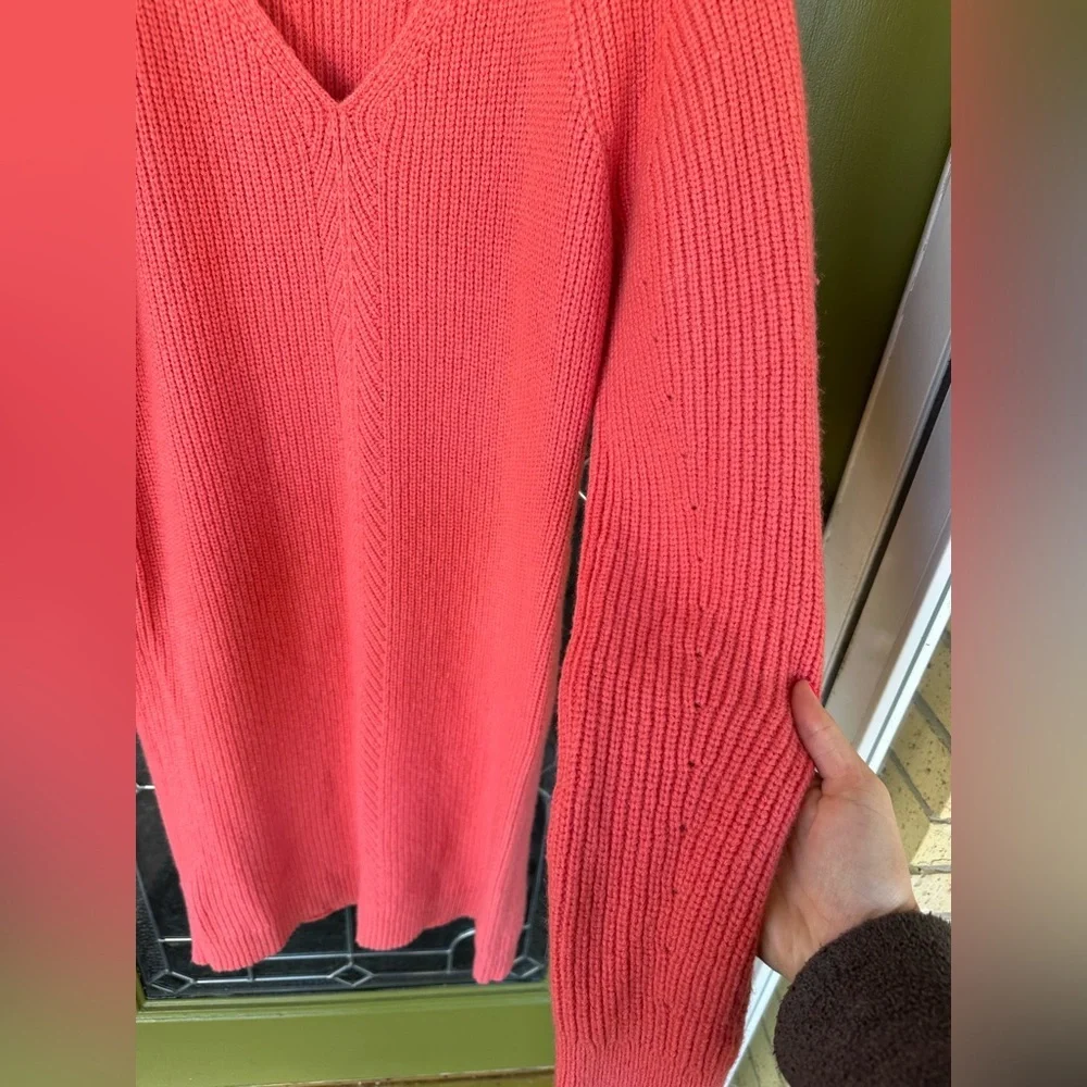 Ann Taylor Coral Alpaca Wool Thick Cable Knit V-Neck Midi Sweater Dress Sz. L - Picture 2 of 4